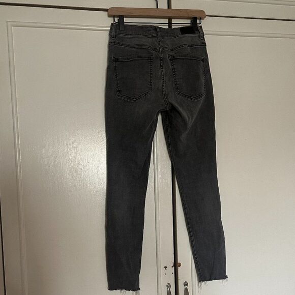 Express Jeans  - Picture 4 of 5